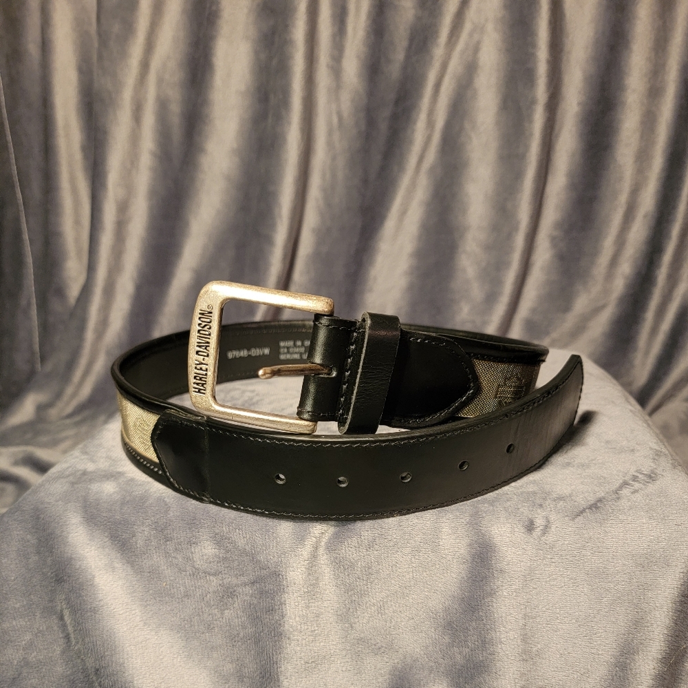 Harley-Davidson Black Leather Belt with Silver Buckle and Accent Panels